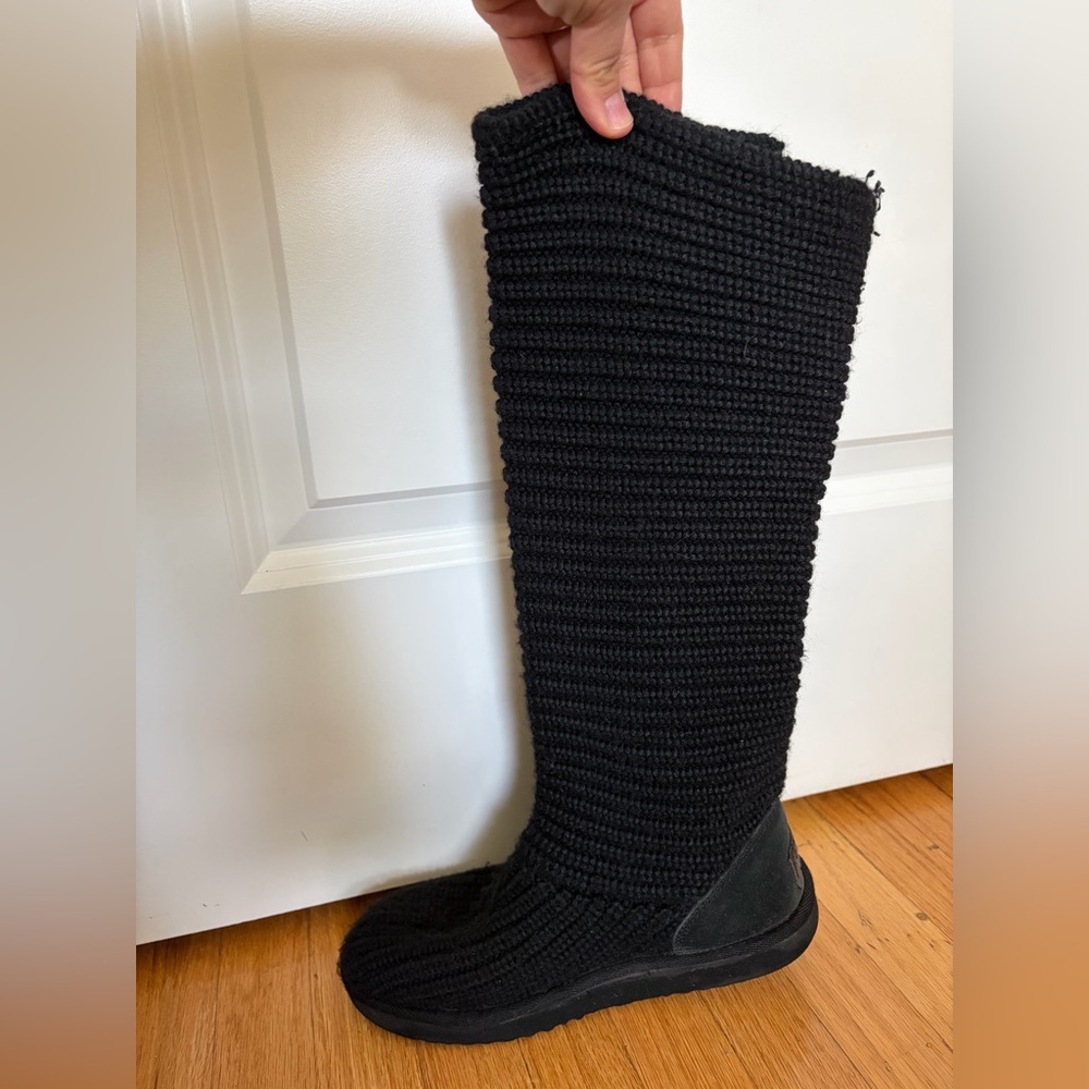 UGG Black Knit Button-Back Short Boots - Picture 4 of 11